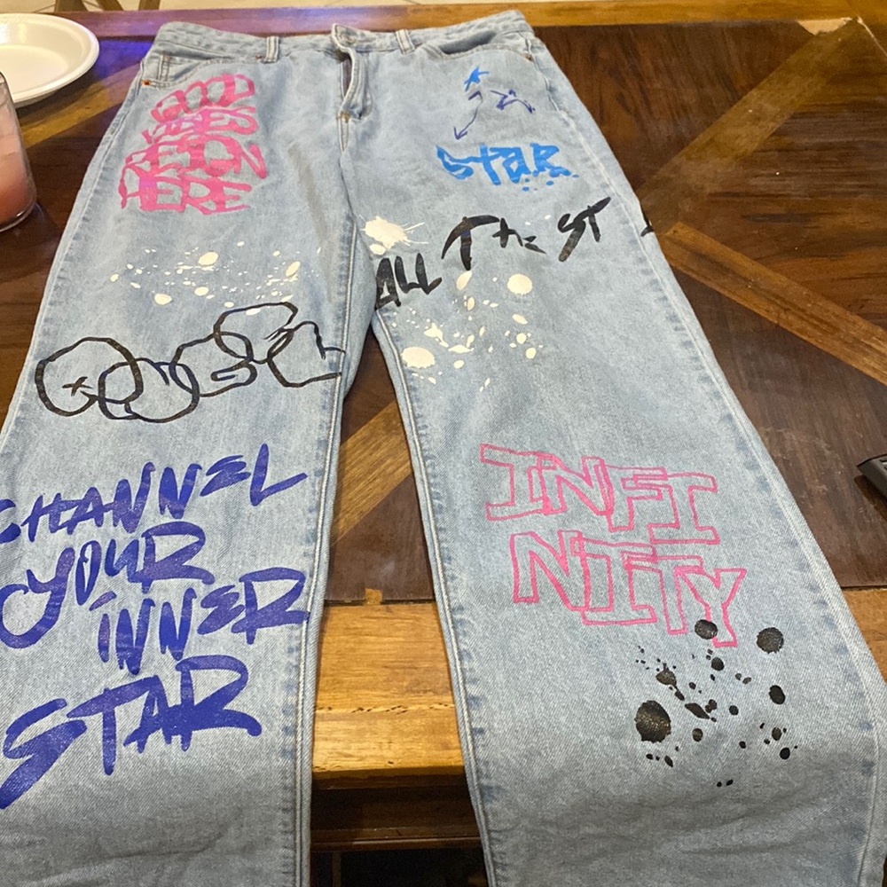 Graphic Light Wash Women's Jeans with Pink & Blue Accents